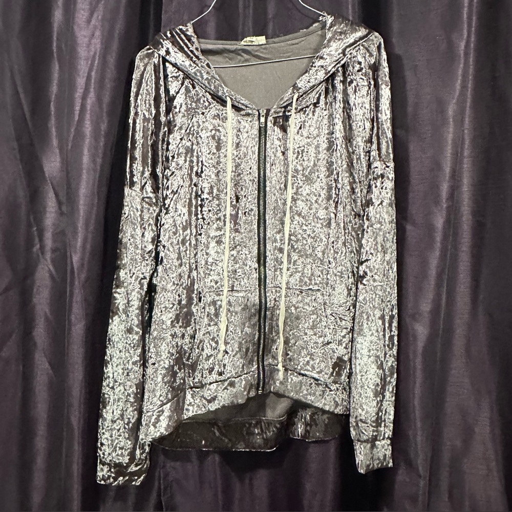 POL light purple velvet zip hoodie. Sz M.